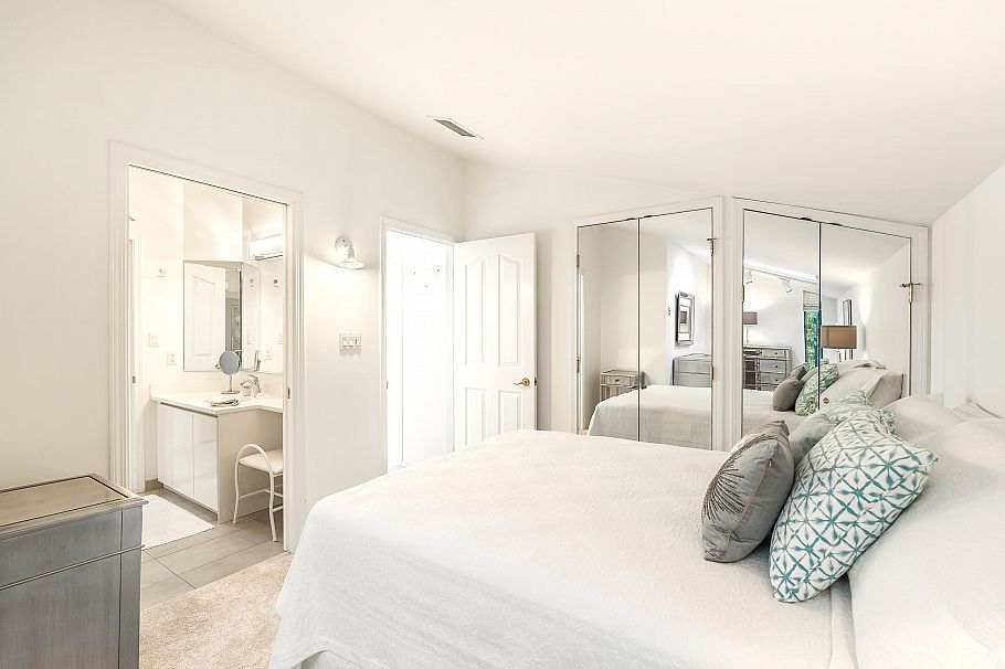 311 999 Berkley Road North Vancouver, BC - 31