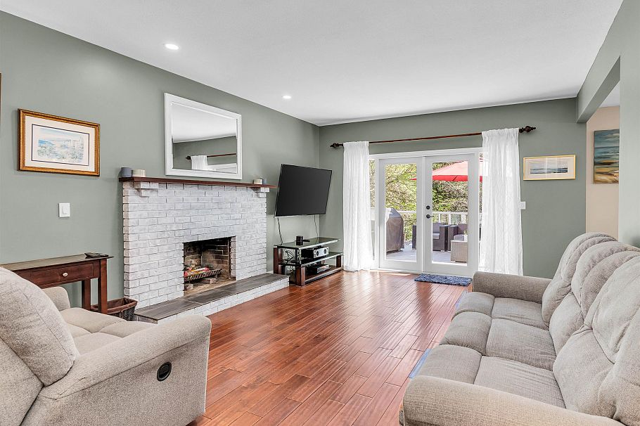 3970 Phyllis Road North Vancouver, BC - 5