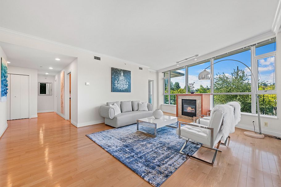 202 1777 Bayshore Drive Vancouver, BC - 3