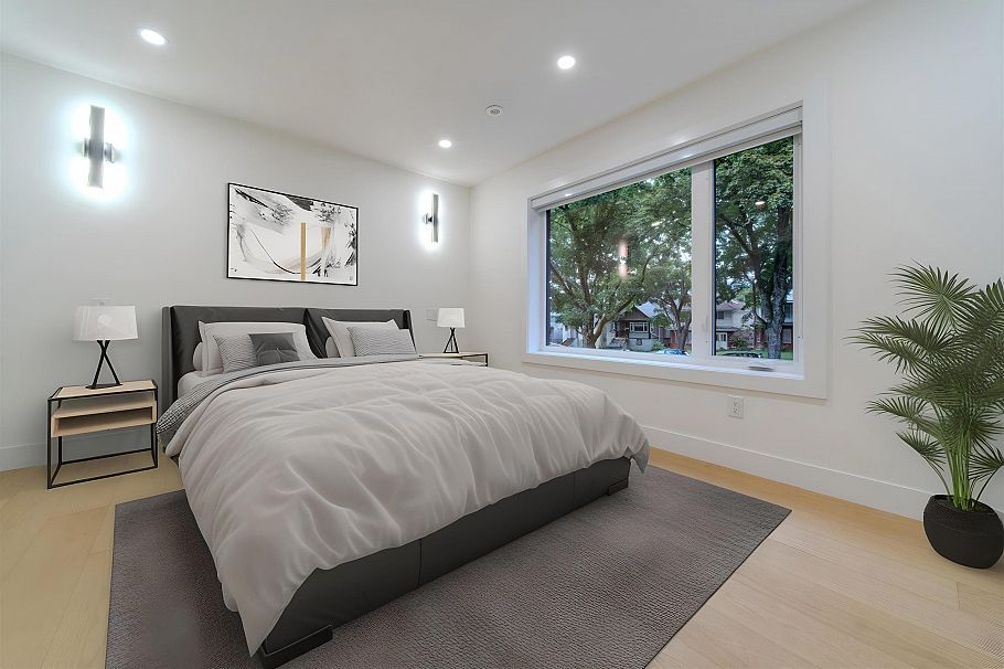 1 3576 E Pender Street Vancouver, BC - 21
