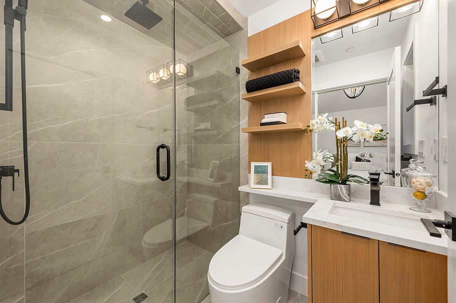 2052 Ferndale Street Vancouver, BC - 28