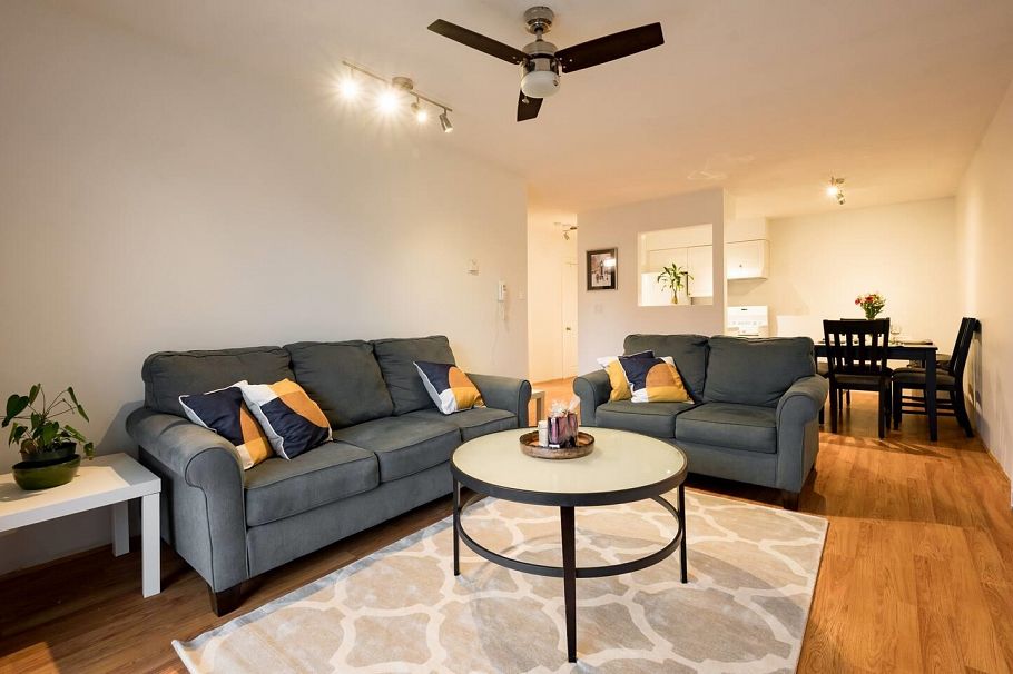 316 36 E 14th Avenue Vancouver, BC - 1