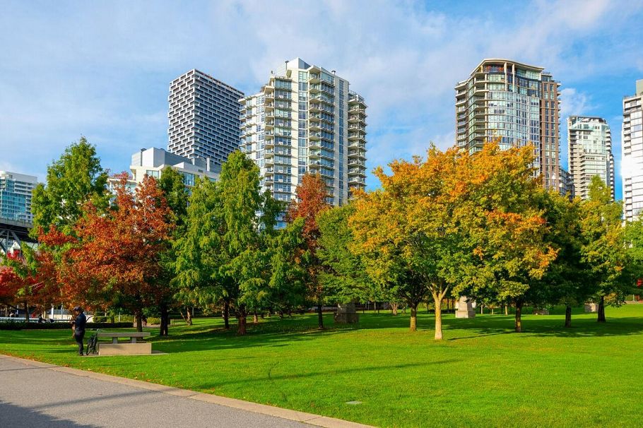 305 638 Beach Crescent Vancouver, BC - 36