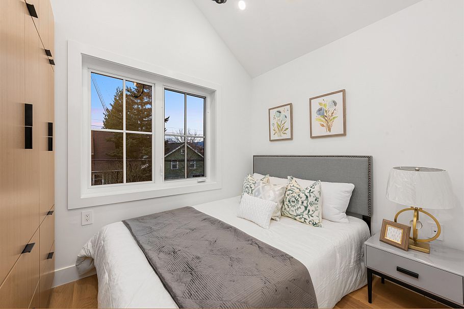 2052 Ferndale Street Vancouver, BC - 21