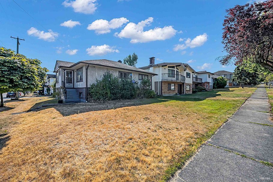 3060 Parker Street Vancouver, BC - 5