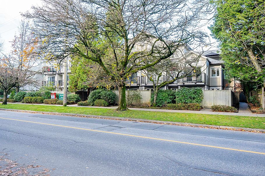 208 633 W 16th Avenue Vancouver, BC - 36