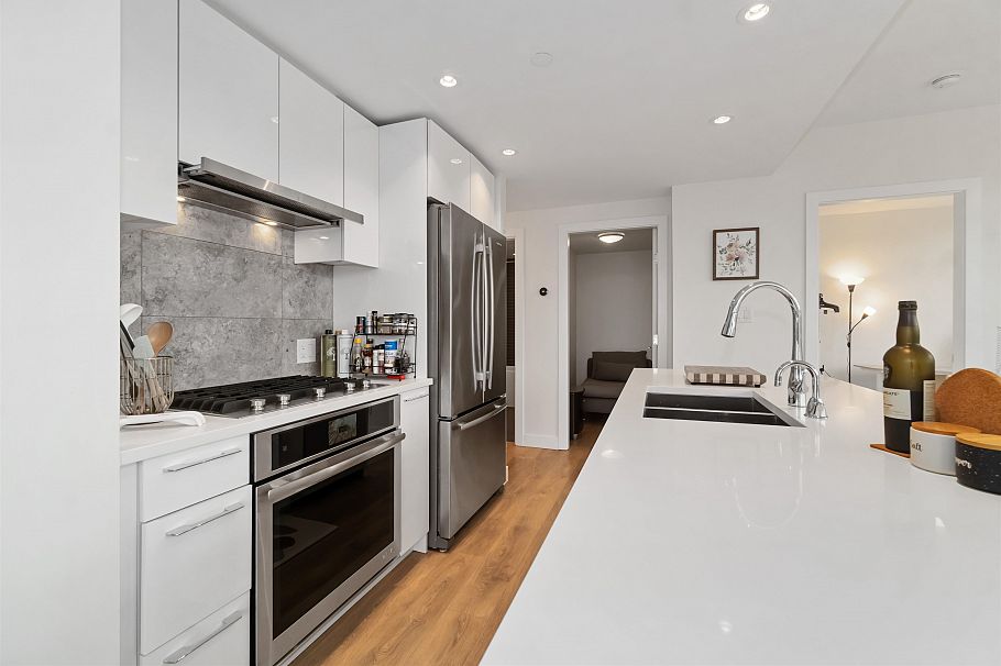 1502 8538 River District Crossing Vancouver, BC - 10