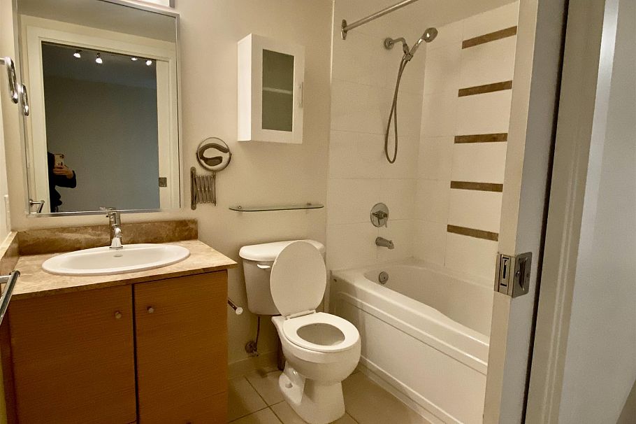 410 977 Mainland Street Vancouver, BC - 8