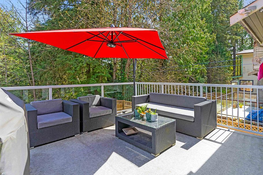 3970 Phyllis Road North Vancouver, BC - 34