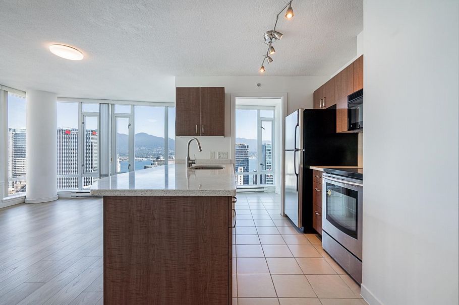 3007 610 Granville Street Vancouver, BC - 2