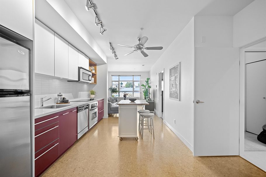 402 2828 Main Street Vancouver, BC - 6