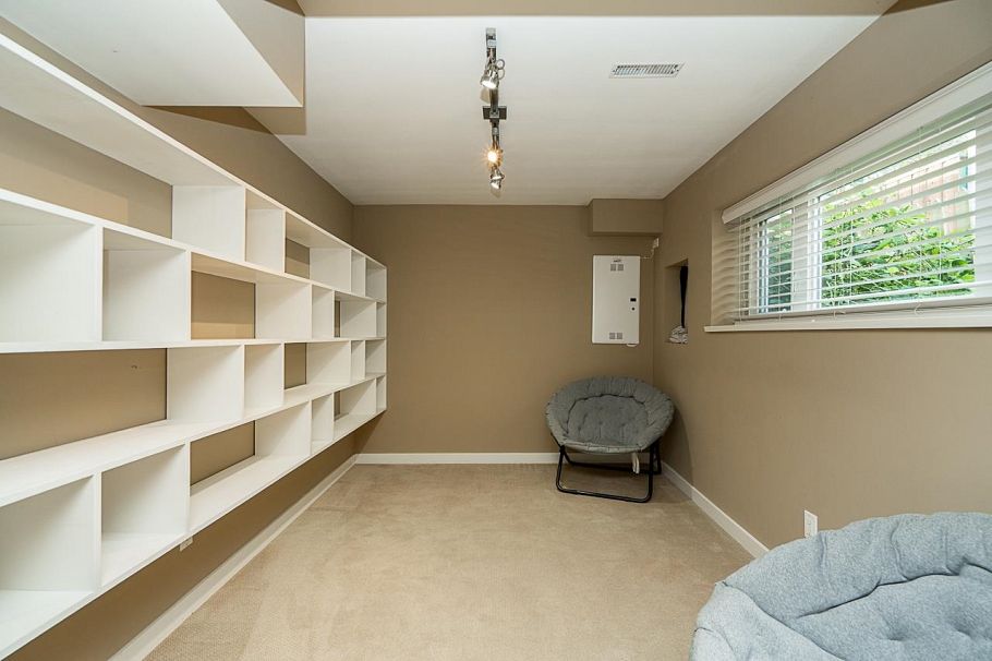 7621 Elliott Street Vancouver, BC - 31