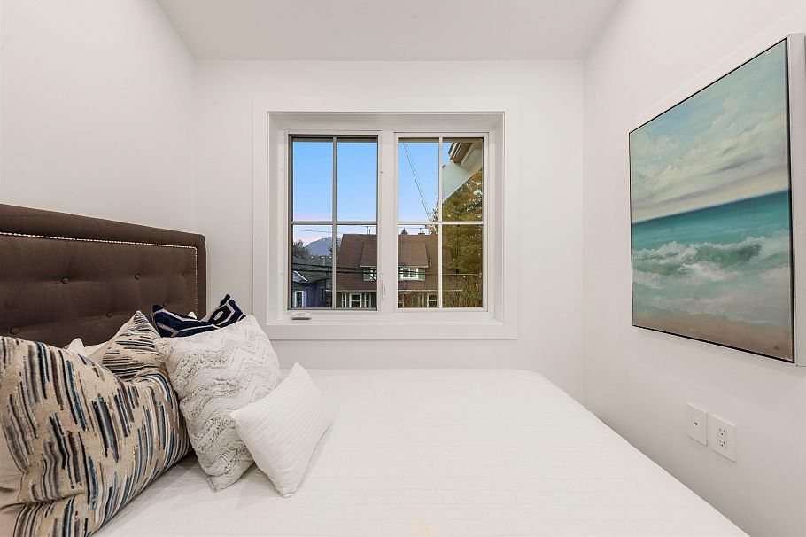 2052 Ferndale Street Vancouver, BC - 20