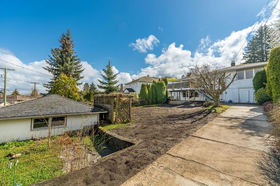 349 Midlothian Street Vancouver, BC - 29