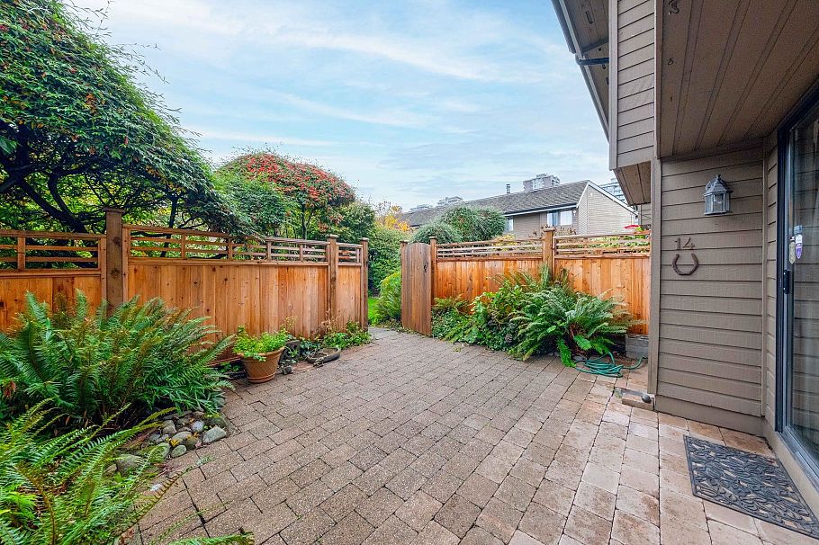 14 251 W 14th Street North Vancouver, BC - 26