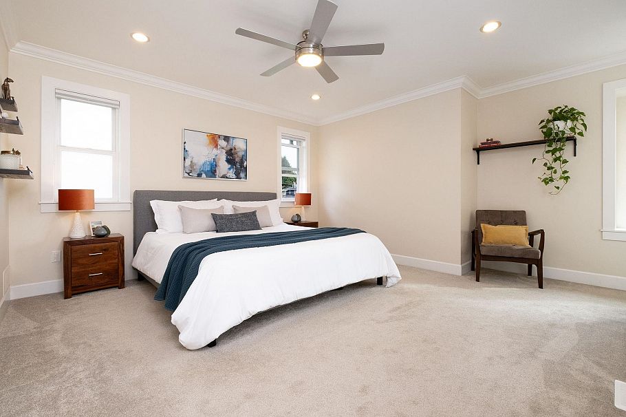 308 E 9th Street North Vancouver, BC - 12