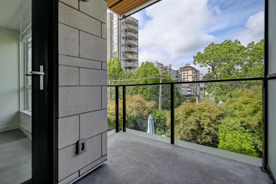 310 5325 West Boulevard Vancouver, BC - 23