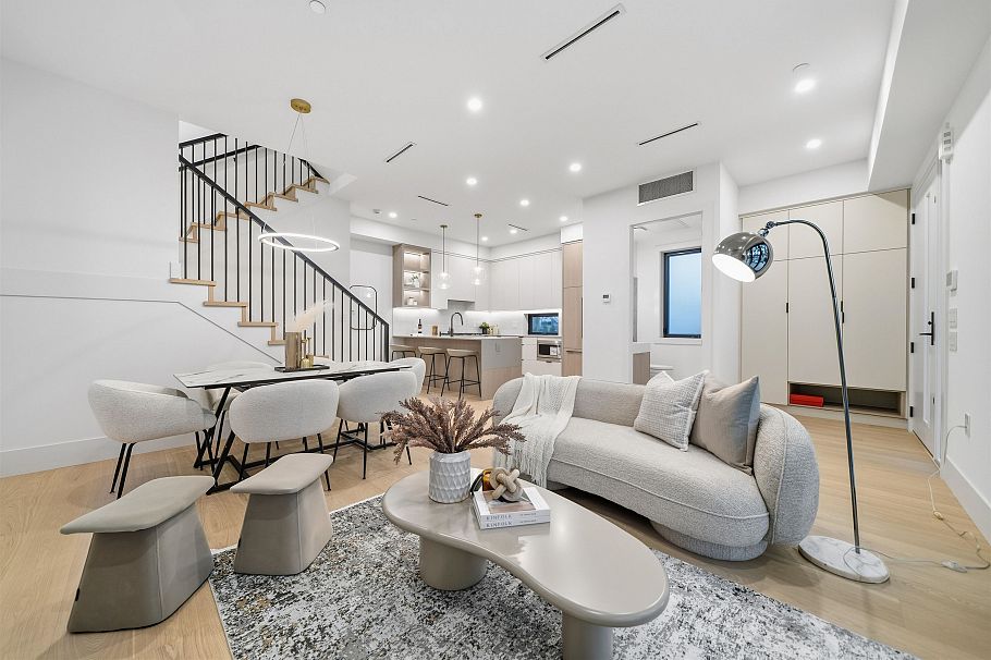 2493 Eton Street Vancouver, BC - 3