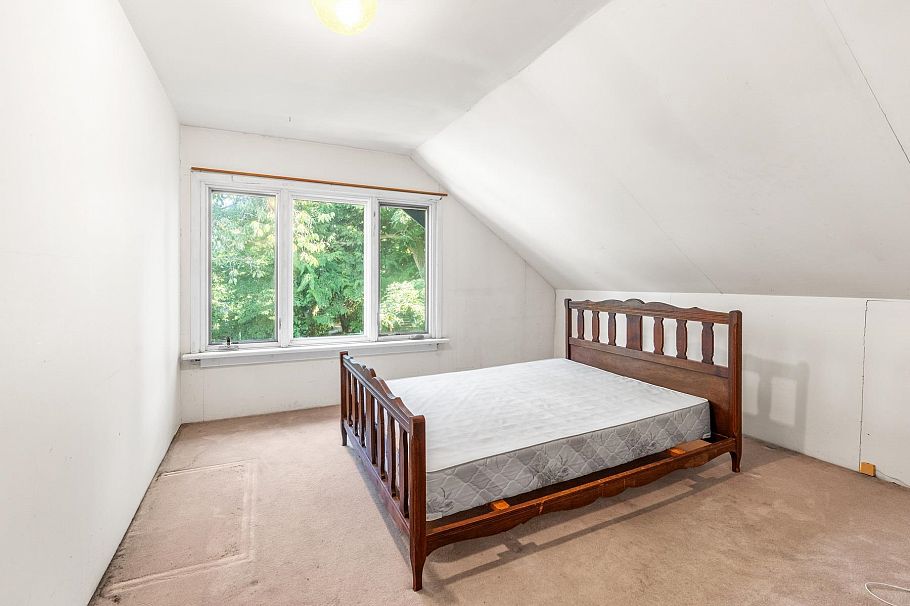 1149 Lily Street Vancouver, BC - 10