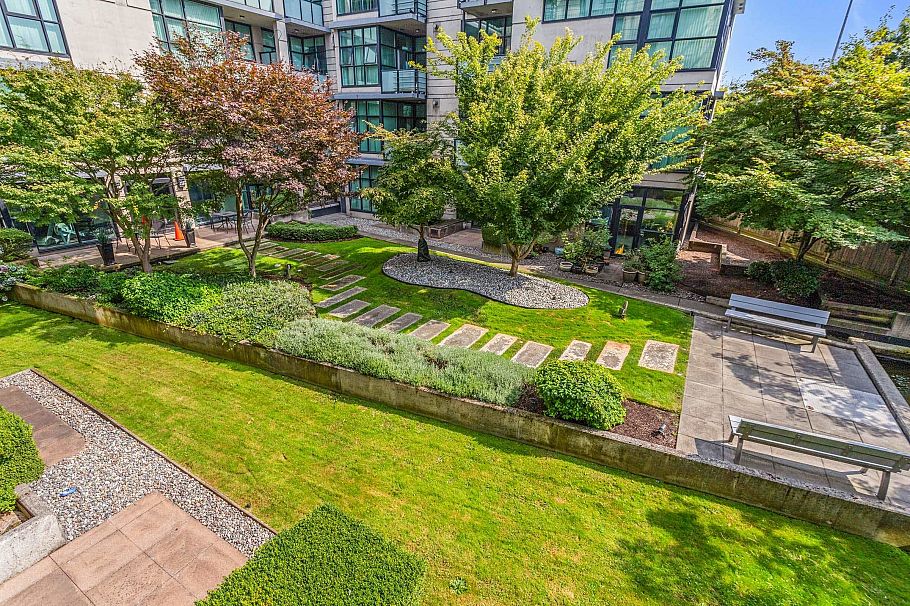 213 8988 Hudson Street Vancouver, BC - 20