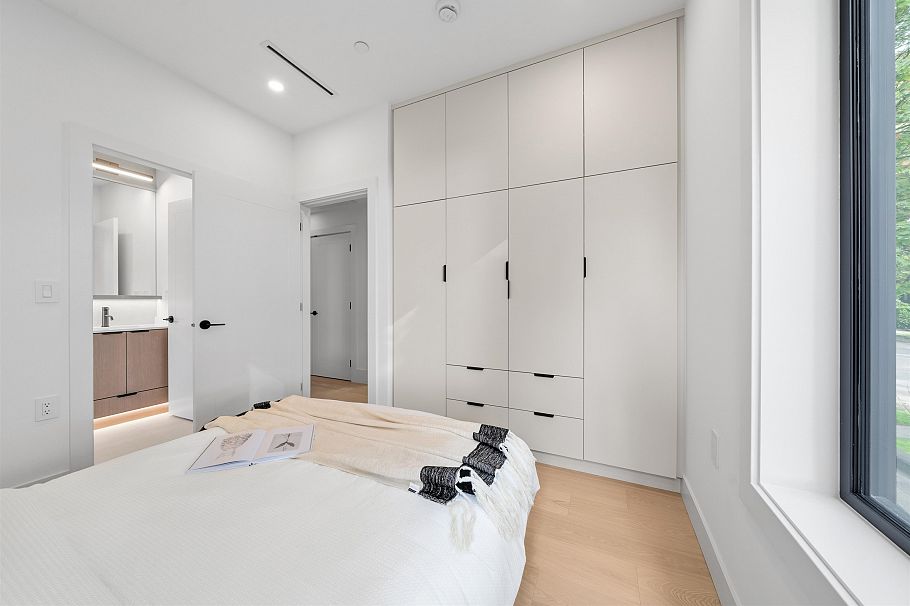 2493 Eton Street Vancouver, BC - 19