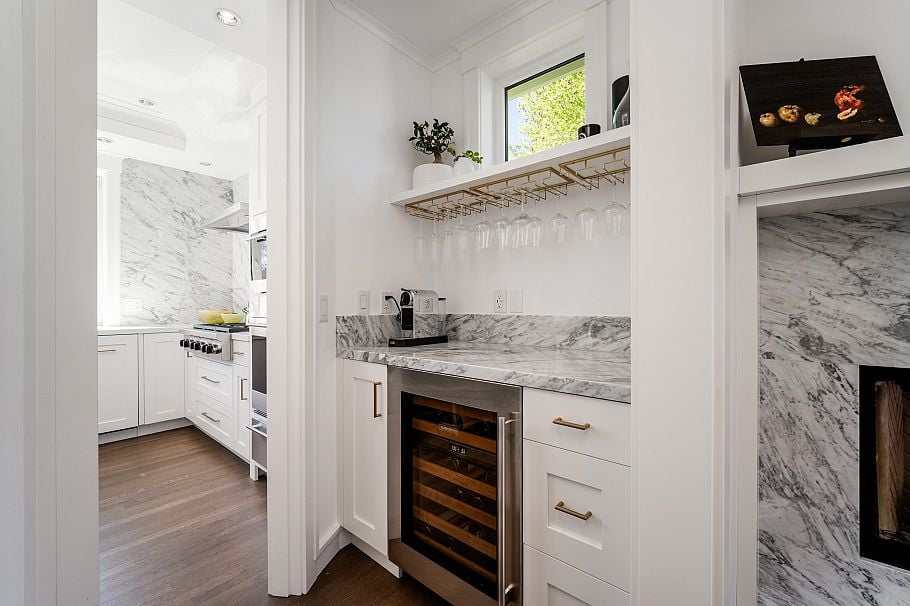 2040 W 58th Avenue Vancouver, BC - 8