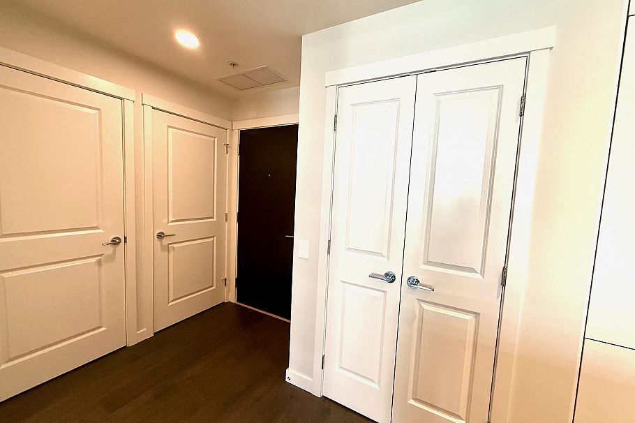 704 3487 Binning Road Vancouver, BC - 13