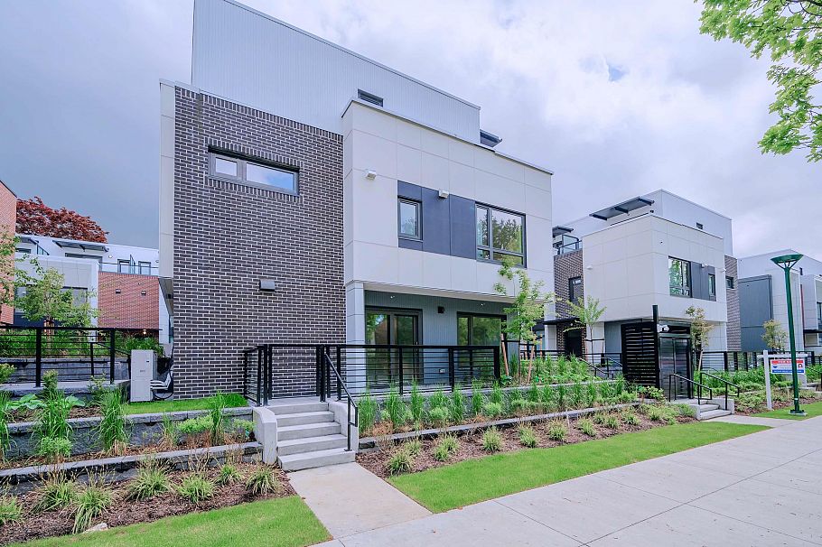 6322 Oak Street Vancouver, BC - 3