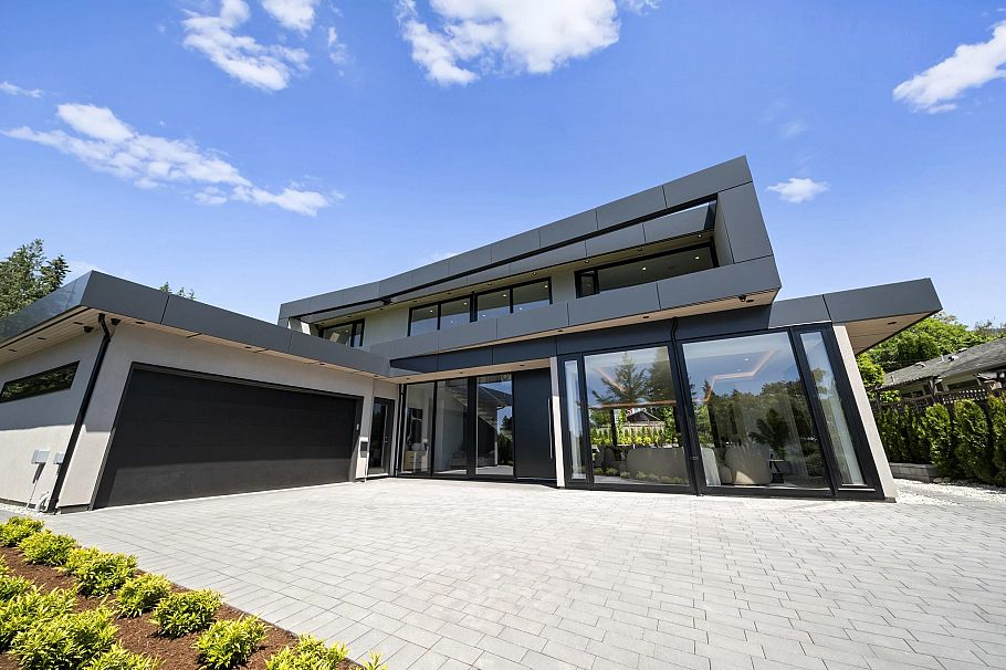 680 Westhyde Place North Vancouver, BC - 38