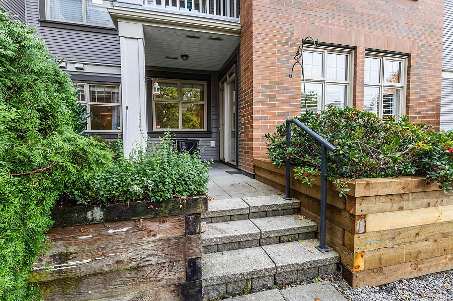 104 4883 Maclure Mews Vancouver, BC - 15