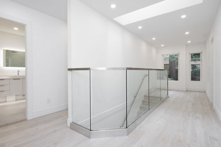 4283 Capilano Road North Vancouver, BC - 15