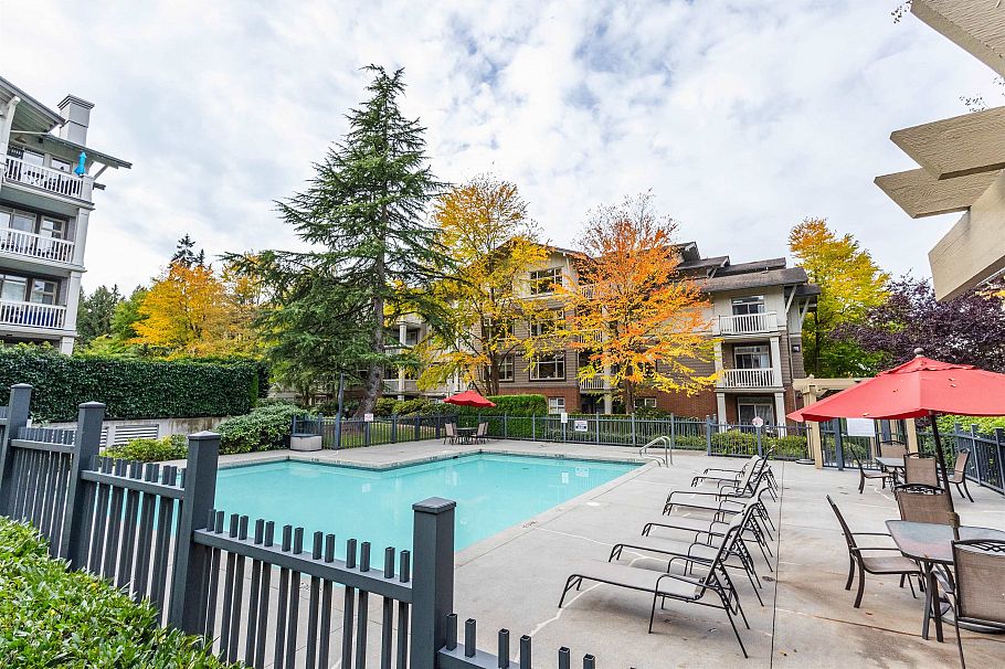 104 4883 Maclure Mews Vancouver, BC - 17