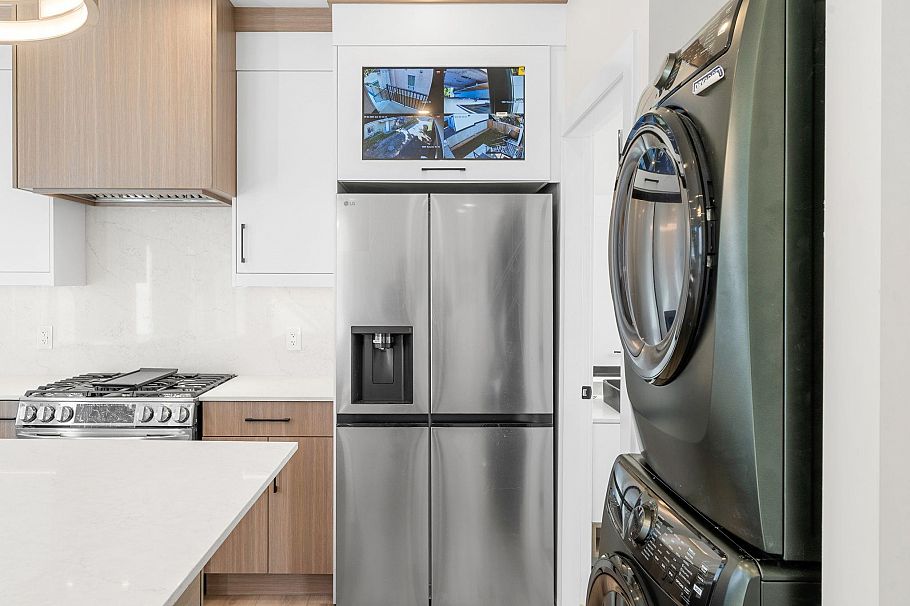 4318 Nanaimo Street Vancouver, BC - 14