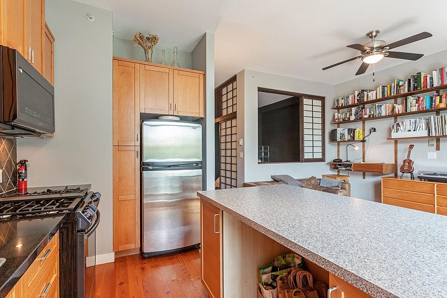 213 8988 Hudson Street Vancouver, BC - 7