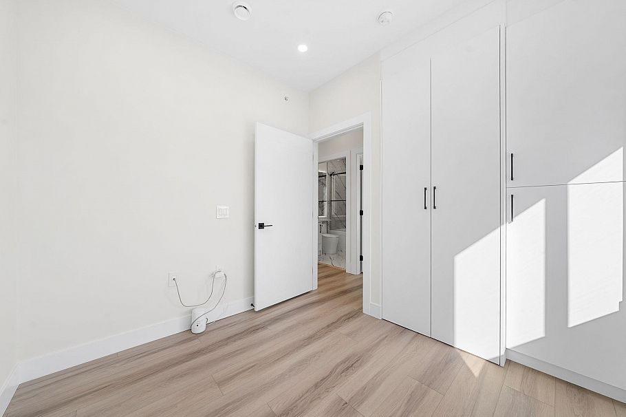 4318 Nanaimo Street Vancouver, BC - 27