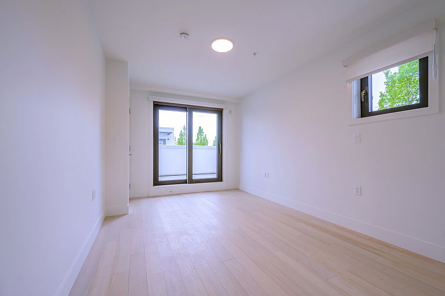 6322 Oak Street Vancouver, BC - 19