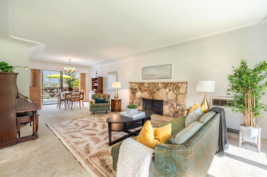 349 Midlothian Street Vancouver, BC - 3