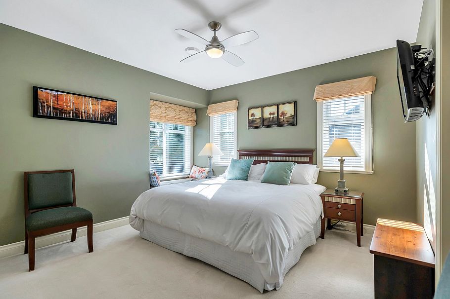 5062 Granville Street Vancouver, BC - 25