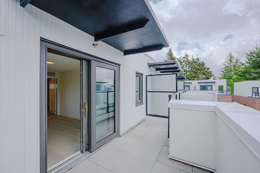 6322 Oak Street Vancouver, BC - 24