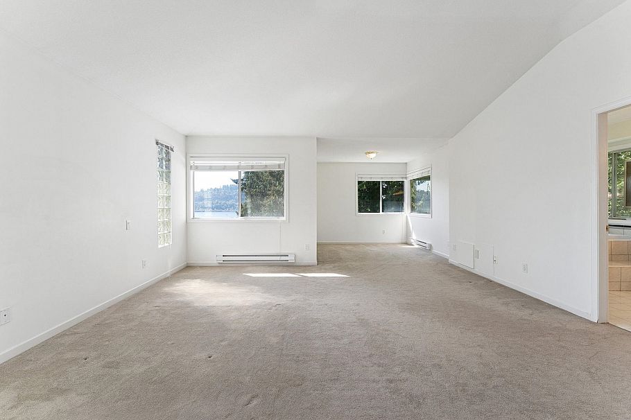 3908 Blantyre Place North Vancouver, BC - 27