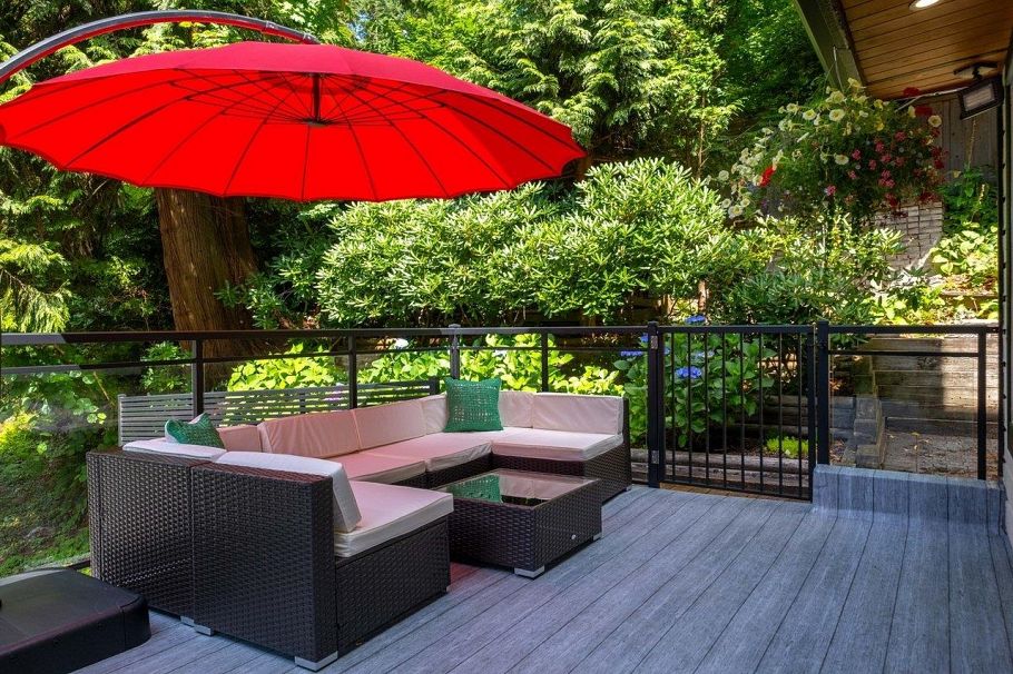 4283 Capilano Road North Vancouver, BC - 36