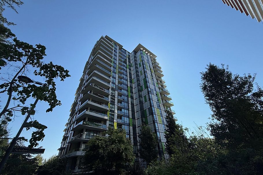 704 3487 Binning Road Vancouver, BC - 2