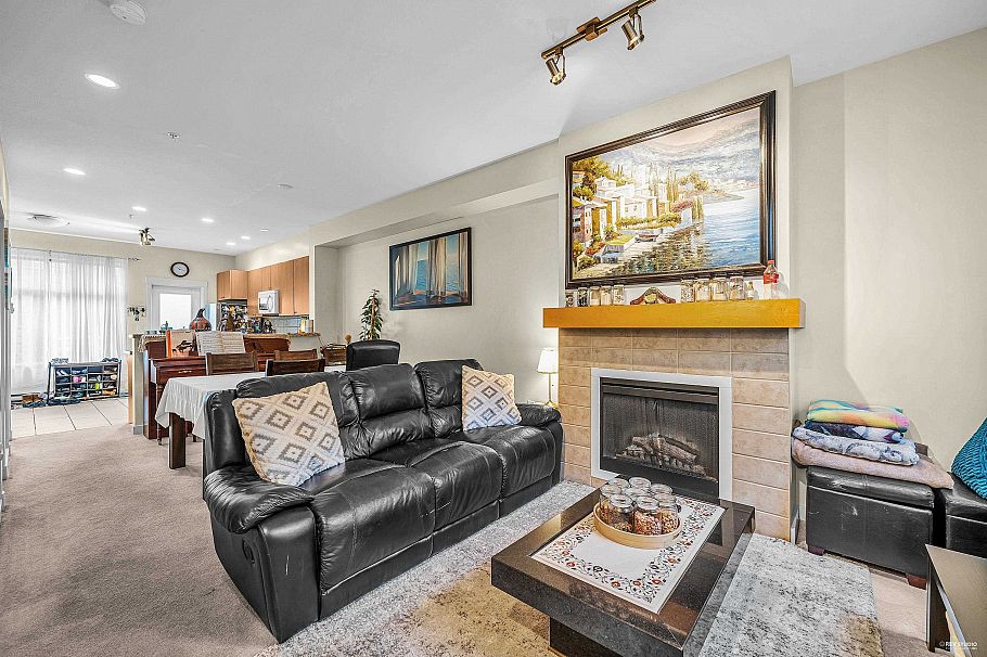 329 W 59th Avenue Vancouver, BC - 22