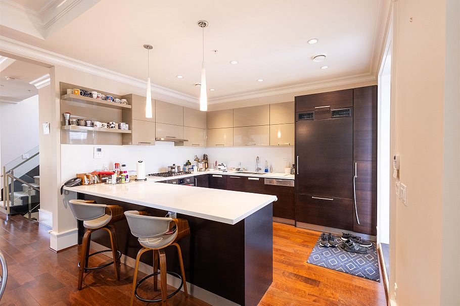 8150 French Street Vancouver, BC - 9