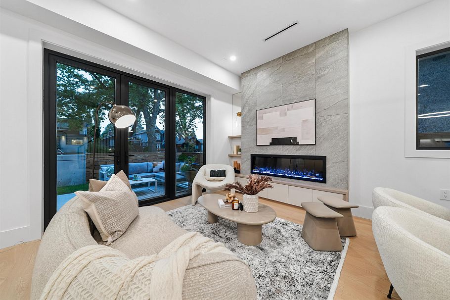 2493 Eton Street Vancouver, BC - 8