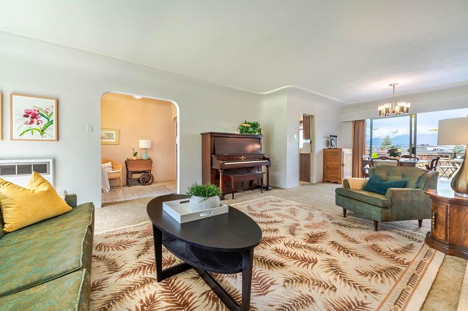 349 Midlothian Street Vancouver, BC - 4