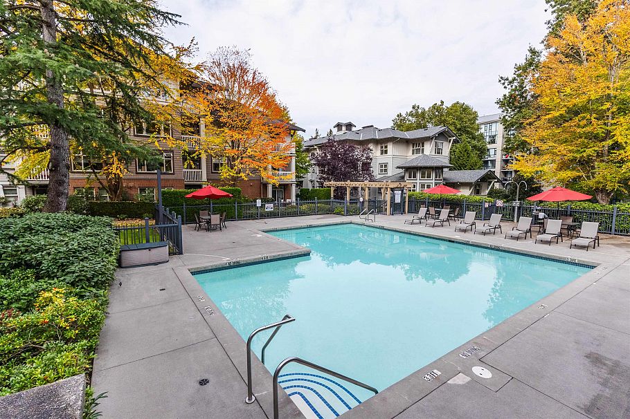 104 4883 Maclure Mews Vancouver, BC - 16