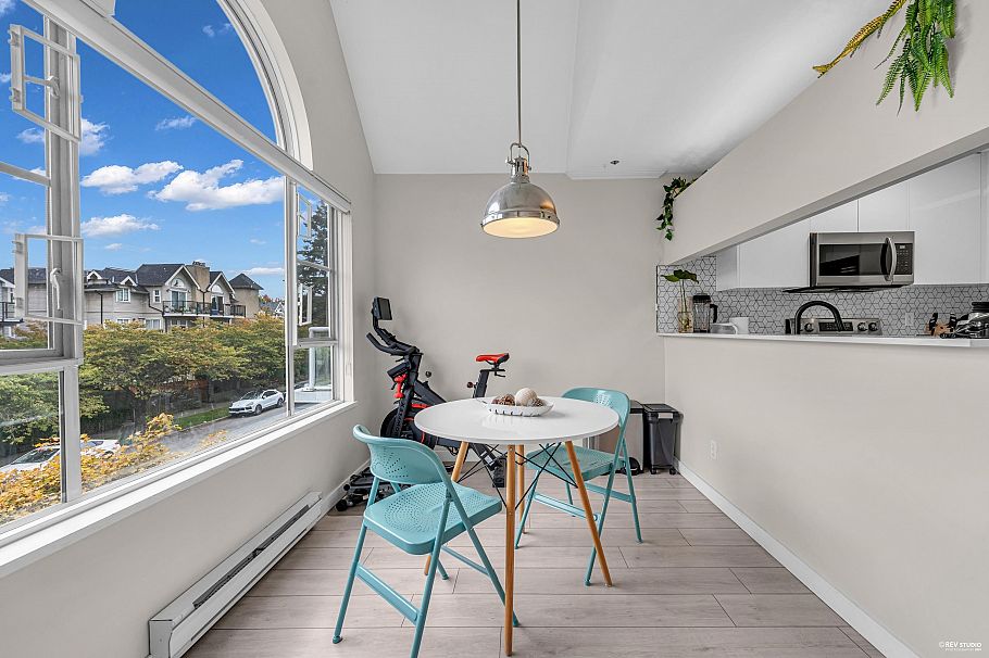 305 868 W 16th Avenue Vancouver, BC - 12