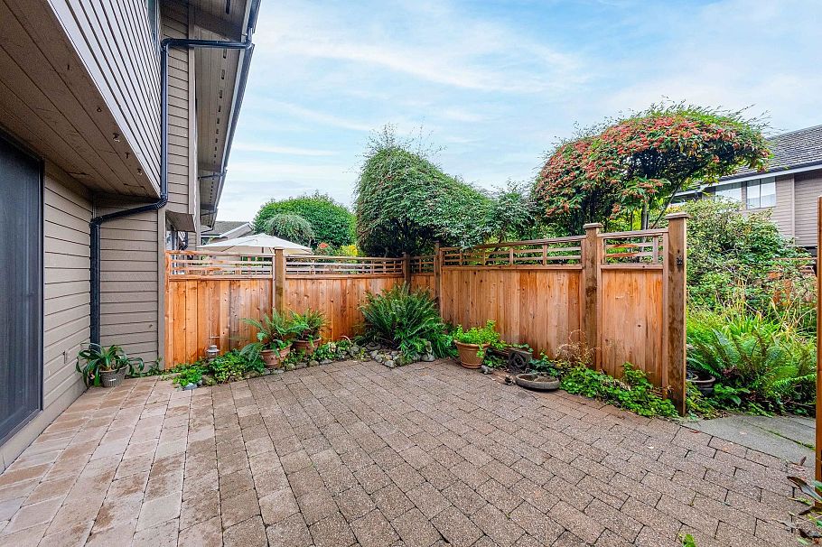 14 251 W 14th Street North Vancouver, BC - 27