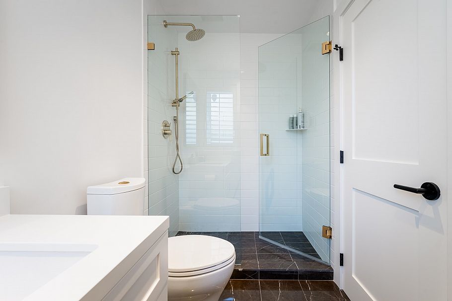 2040 W 58th Avenue Vancouver, BC - 33